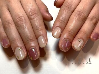 イディール(i:deal)の写真/手肌に馴染む人気のシンプルネイル☆美フォルム×スキンカラーで指先を美しく仕上げます♪