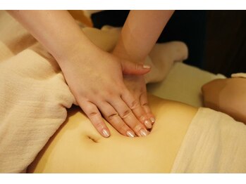 寧 上野/お腹を緩めることで腰痛の緩和に