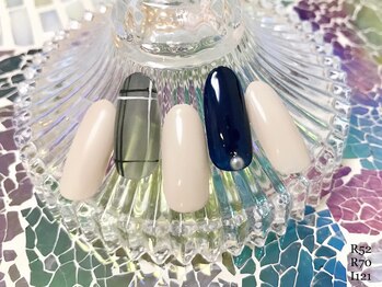 ネイルサロン カラーエイト(Nailsalon COLOR.8)/ブルー・チェックネイル