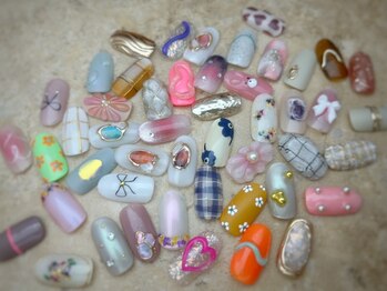 エスネイル(Snail)の写真/毎月変わる定額nailが人気♪シンプルからボリュームまでトレンド感あるデザインをご用意【定額nail¥6500~】