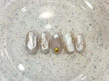 クプ アイラッシュプラス(qup)/定額ニュアンスコース¥7500