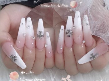 アイスリン(Aislinn)の写真/長さ出し1本～OK♪深爪や自爪が弱い、亀裂が入りやすい、爪の形に自信がない等、お悩み解決いたします！