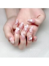 リッシュ トロワ(RICHE trois)/ピンク×バラ