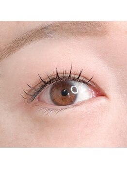 ヴィオラプラス(violla Plus+)/ワンホンマツエク☆