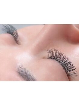 シャンティー ヒラギシ(Shanti hiragishi)/