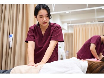 めいほく鍼灸接骨院 瑞穂区桜山院/柔軟性を上げて理想の体に!