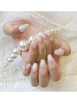 クイーンズネイル(Queeens nail)/ピクシーネイル