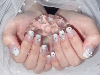 private nail salon ARCHEの写真/【自店オフ無料】リピーター特典も充実◎人気の定額デザインで2回目以降も通いやすく毎月のネイルも楽しく