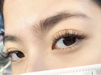 クラソル(crasol)の写真/【丁寧&スピーディー施術◎】初回他店オフ無料☆国産グルー使用！似合わせデザインが得意♪