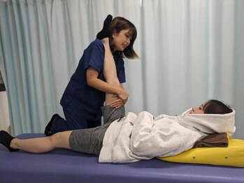 マーサ鍼灸接骨院 イオンタウン浜松葵院/施術風景【整体/浜松葵/静岡】