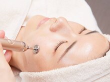 ディレイア ザ コスメ 有楽町マルイ店(direia the cosme)/ヒト幹導入・ハリ・弾力・くすみ