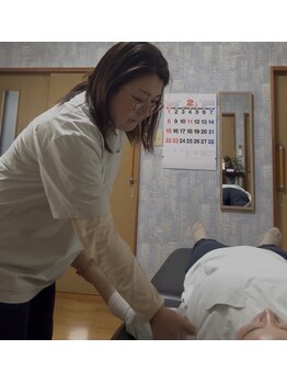 育空感/施術風景