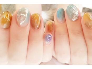 シャイニー(Shine-y)/ターコイズ系ニュアンスカラー