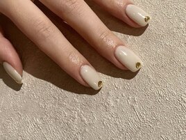 先端ハートネイル