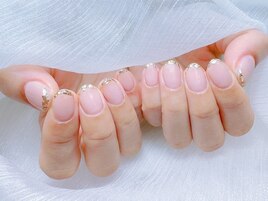 可愛いガラスフレンチネイル