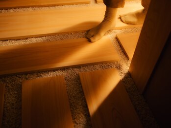 お耳天国 名古屋栄店/飛び石