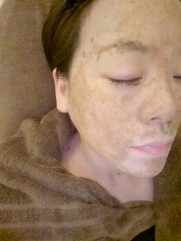 クレール ド ルナ(Clair de lune)/ハーブトリートメント