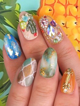 カラーズ 浜松店(colors)/宝石箱&タイルネイル