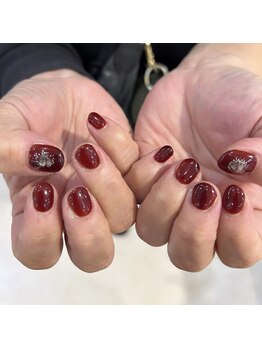 エーナイン イオン秋田中央店/秋色で親指デザイン