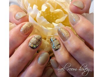 ハニー(honey)/グレージュ&ツィードネイル