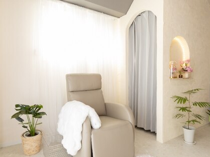 Gemy EYELASHの写真