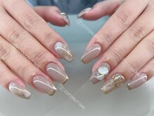 ココナッツネイル/ニュアンスネイル