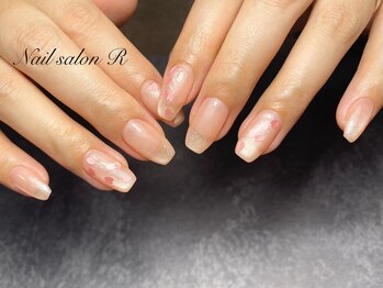 ネイルサロン アール(Nail salon R)/持ち込みデザイン
