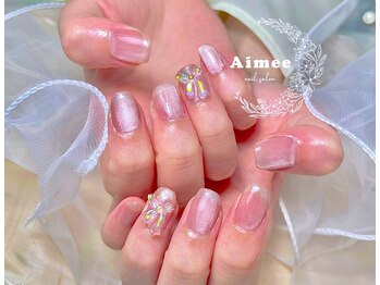 エイミー(Aimee)の写真/「やり過ぎない」可愛いデザインで日常に彩りを♪オフィスネイルもお任せ下さい◎大人可愛い指先に…♪