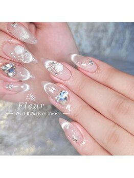 フルール(Fleur)の写真/＼トレンドを抑えた旬なデザインが豊富!!／人気のマグネットやフラッシュネイルカラーも豊富にご用意◎