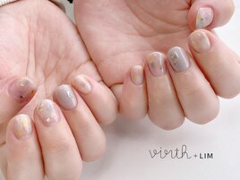 《nail》担当:山口