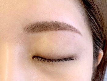 エル(EL)の写真/【骨格に合わせた眉毛デザインが得意】小顔に見せたい、垢抜けたい方はお任せください。