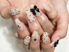 ガーリードットデザイン