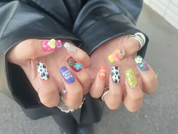 おまかせ個性派ネイル♪