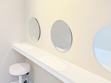 モアアイラッシュ 渋谷ハチ公口店(More Eyelash)の雰囲気（[まつげパーマ/パリジェンヌ/LEDマツエク/ワンホン]）