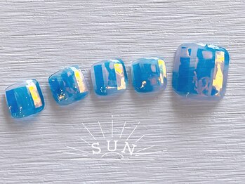 サン(SUN)/フットネイルB ¥8850