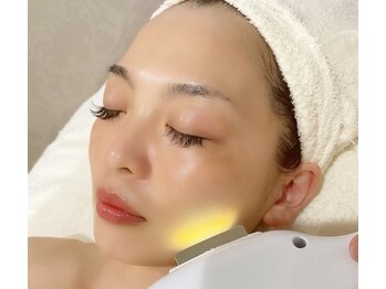 アグライア(Aglaea)/E-ライト