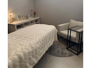 美顔研究所 バイ ヴィヴセカンド(美顔研究所 by viv 2nd)/