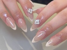 ルア(LUA)の雰囲気（シンプルネイルも大満足な仕上げ♪♪）