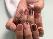 ダイナ ムーン(Dyna moon.)/ニュアンスネイル