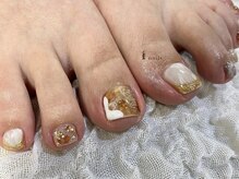 アイネイルズ 渋谷店(I nails)/ニュアンスブラウンフットネイル
