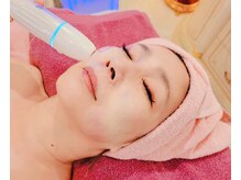 カリタス(CARITAS Total Beauty Esthetic Salon)の雰囲気（小顔ハイリフティング★表情筋x脂肪層に集中照射！超絶小顔に♪）