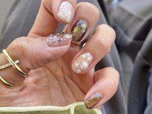 ネイル アトリエ コモード(nail atelier Comodo)/ニュアンスネイル [パールMIX]