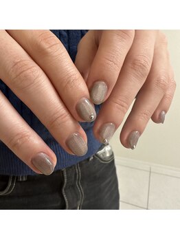 リリー バイ ロスターネイル(Lily by rostar nail)/