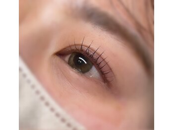 リグ 大屋駅前店(LIG)/根元から立ち上げ緩やかなカール