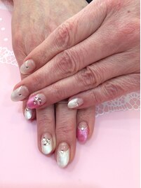 フレンチネイル