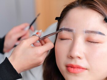 マユカ 八事店(Mayuka)の写真/美眉スタイリング＋眉毛パーマのセットコースあり◎眉毛をセットで整え、時短＆すっぴん美人へ★
