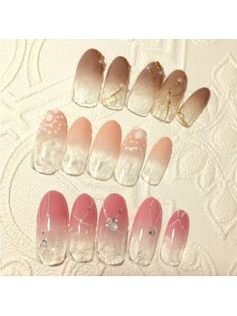 トゥーシェネイルズ(Touche'nails)/サンプルチップ 6000円