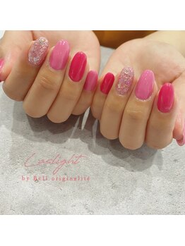 ラズライト(Laslight)/ピンクxラメ