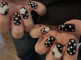 【Momoka.h】ブラックホロドット
