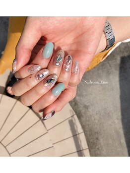 エモ(emo)/ニュアンスネイル